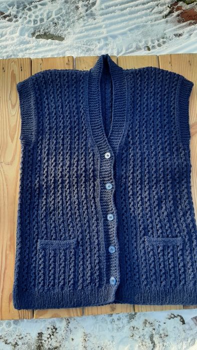 Продам безрукавку