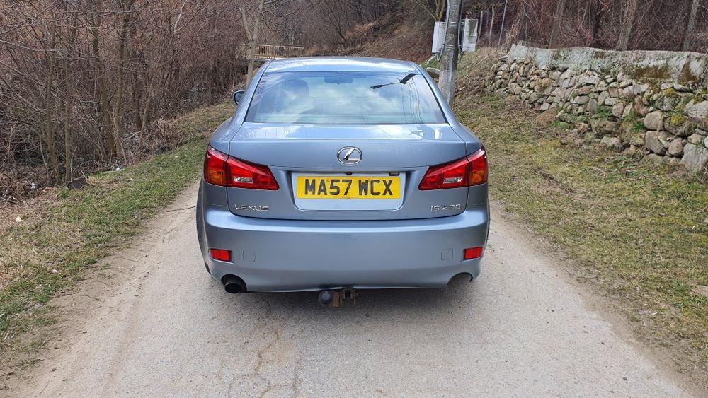 ЛЕКСУС IS 2.5 I 208 k.c.2007 г НА ЧАСТИ.