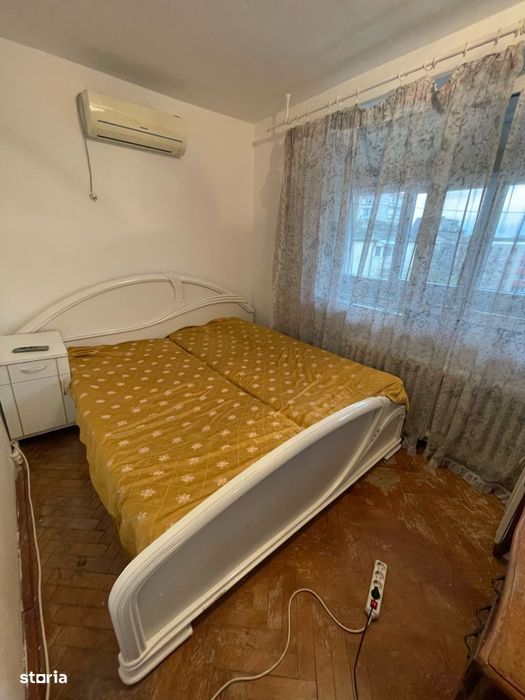 Apartament 3 camere, Zona Independentei