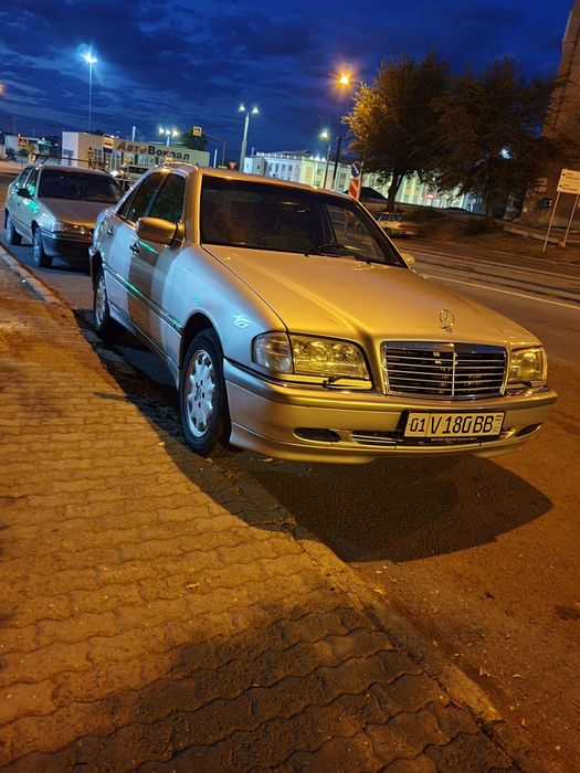 Mercedes benz W202 m111
