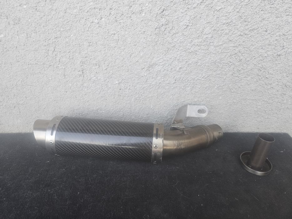 Toba/evacuare sport scurta carbon Shark pentru Suzuki gsxs 1000