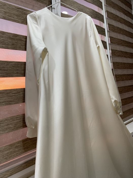 Нежное платье (сшито под заказ дизайнером)