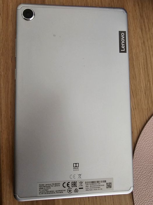 Таблет Lenovo 8M