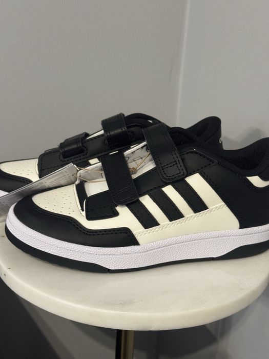 Маратонки Adidas