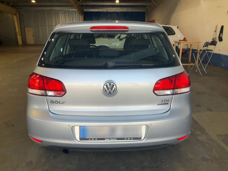 Volkswagen Golf VI 1.6 TDI Trendline BlueMotion Tech 2011