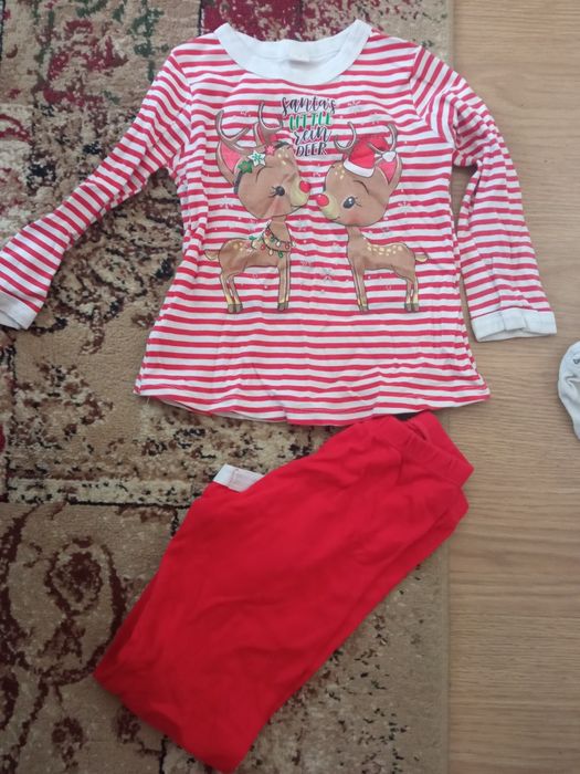 Дрешки за момиче