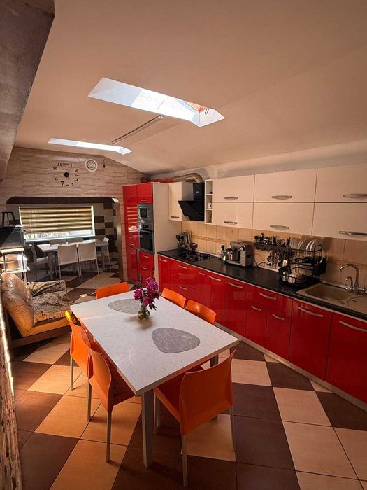 vand casa parter + mansarda