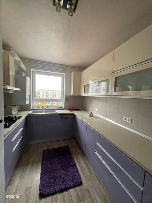 Apartament de închiriat – 3 camere Avantgarden | Loc de parcare inclus