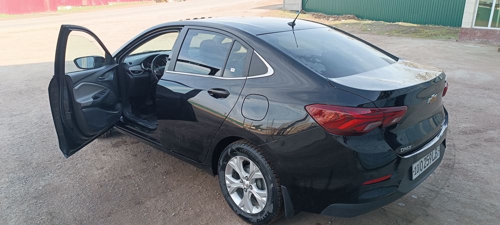 Продается Chevrolet Onix Premier 2 turbo AT PLUS -2024