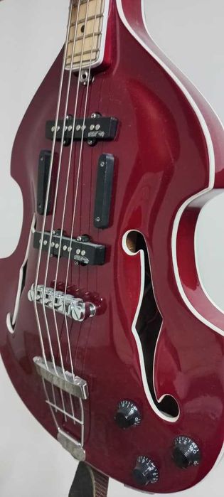 Бас гитара KREMONA