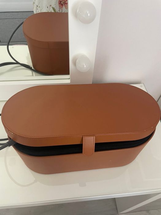 Dyson -маша,сешоар