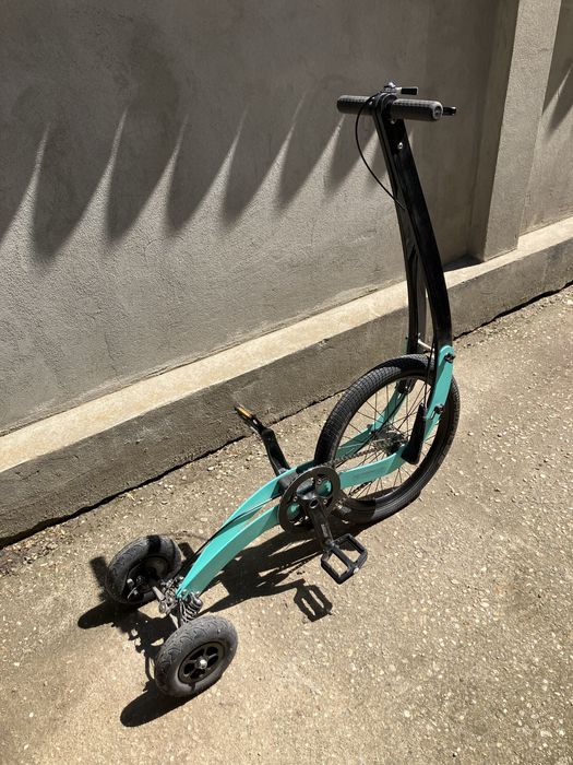 Halfbike, stare foarte bună - bicicletă pliabilă ergonomică pedalezi stând în picioare