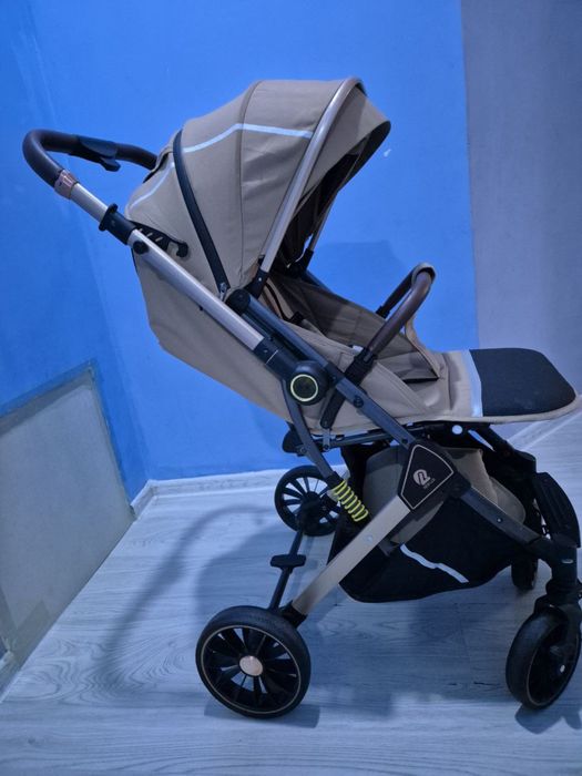 Kolyaska New lux deyarli yangi