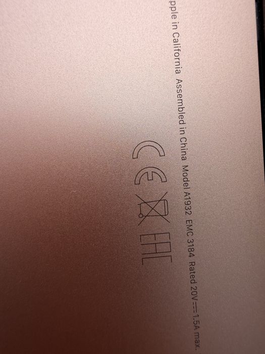 MacBook Air A1932 8/128