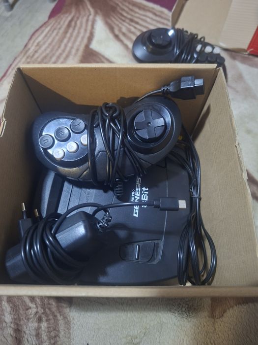 Игровая приставка 8 bit