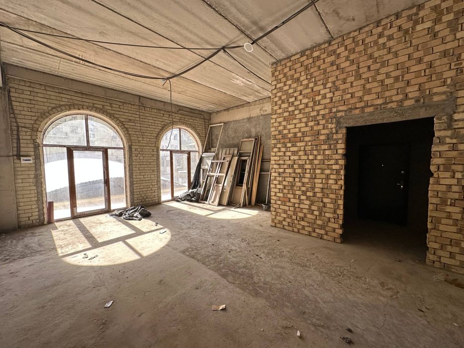 ПРОДАЁТСЯ! Коммерция 580м² 2 линия ЖК New Life Mirabad