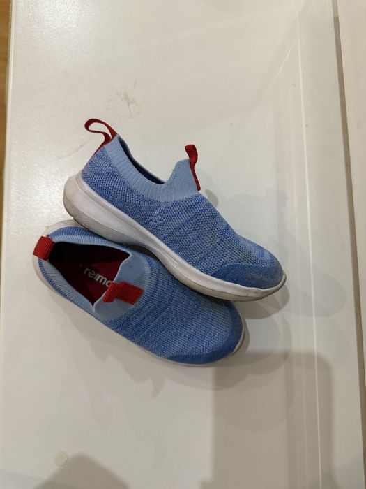 Продам детскую обувь 1-2года