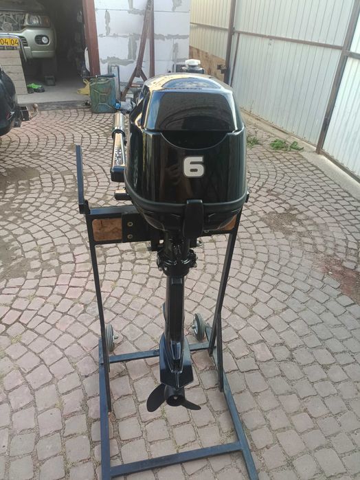 Лодочный мотор Mercury 6