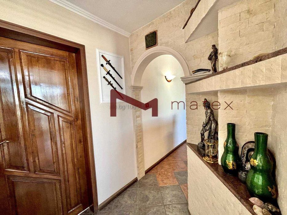 Продава се Тристаен апартамент в Варна, Колхозен пазар - 98 кв.м за 885 €/кв.м - Снимка #12