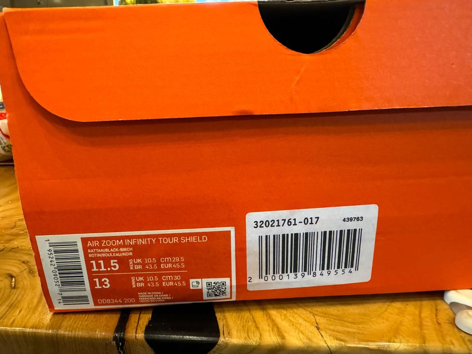 Обувки за голф NIKE 45 номер