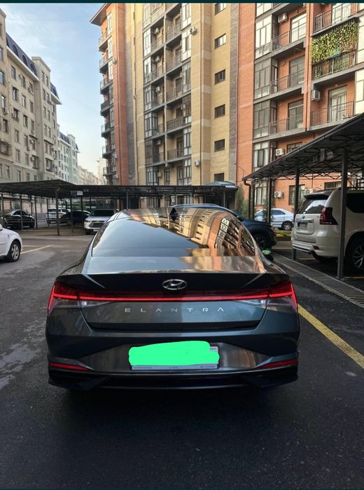 Hyundai elantra 2+ 2023yil