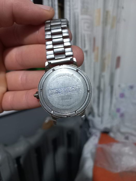 Продам часы Амфибия