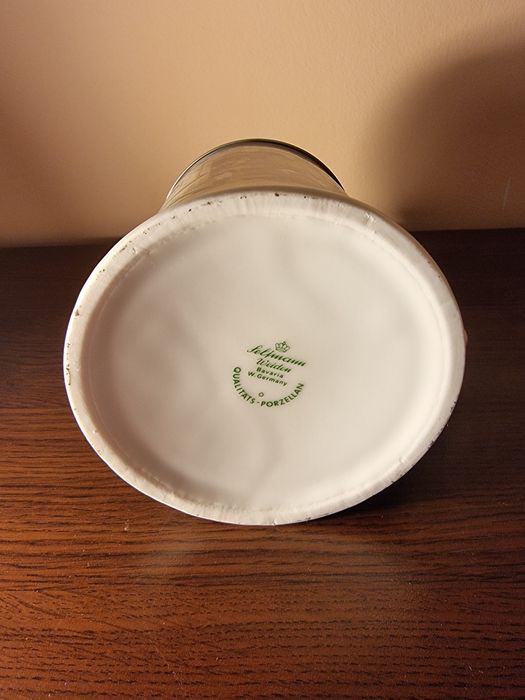 Halbă din Portelan Seltmann Weiden Bavaria cu capac din zinc