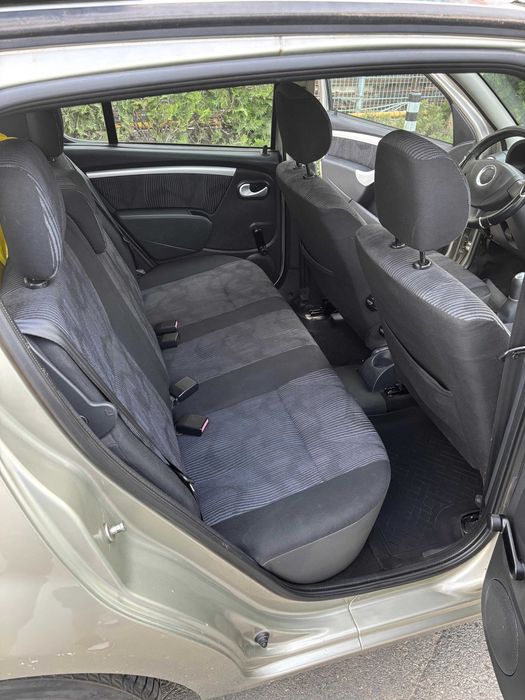 Dacia Sandero 1.6 MPI