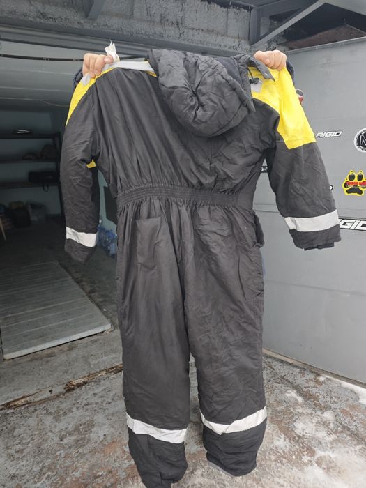 Комбинезон зимний, наполнитель тинсулейт