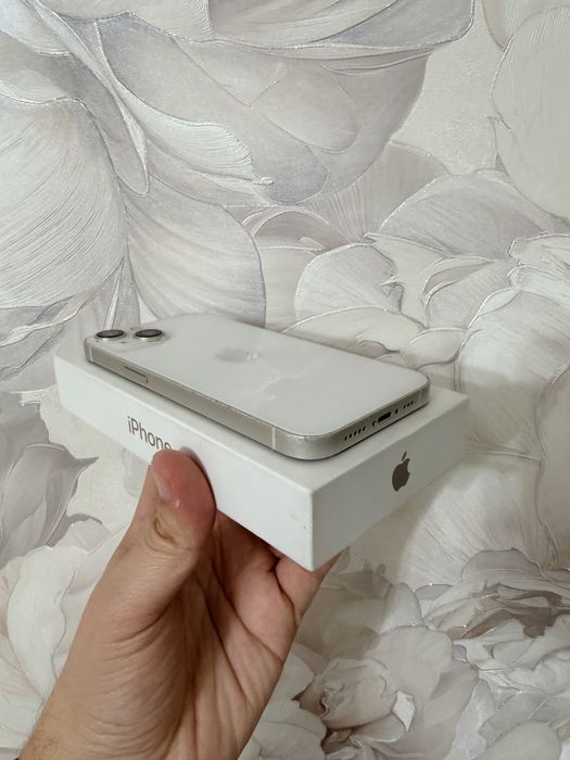 IPhone 13/128Gb - В хорошем состоянии