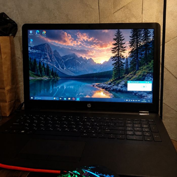 Ноутбук марки  HP