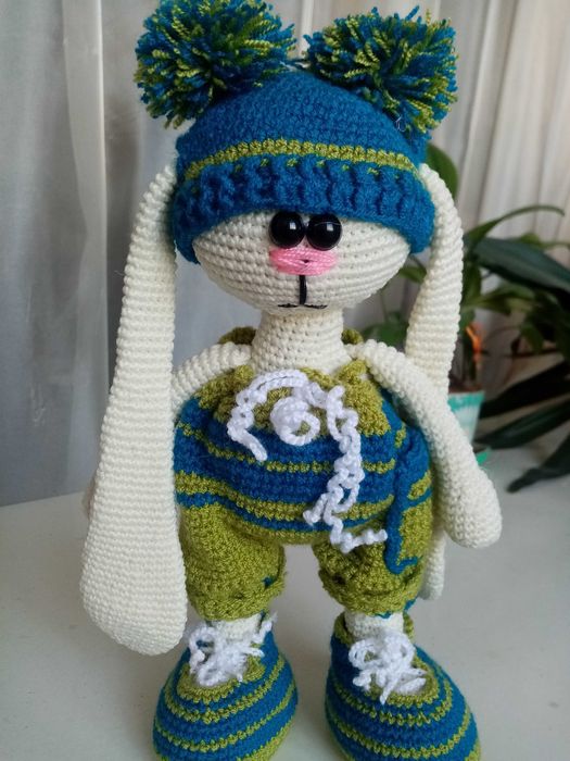 Игрушки вязаные. Из гипоаллергенной пряжи.