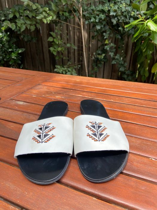 Papuci piele Iutta