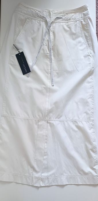 Поли Marccain, Armani