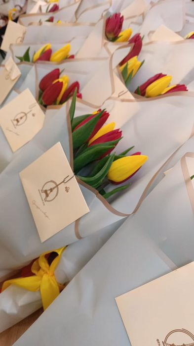 Корпоративные букеты, тюльпаны