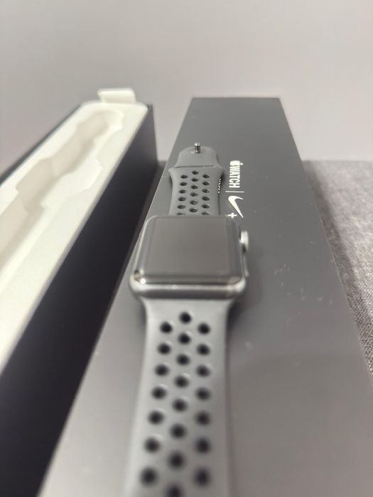Apple watch 3 42mm Grey