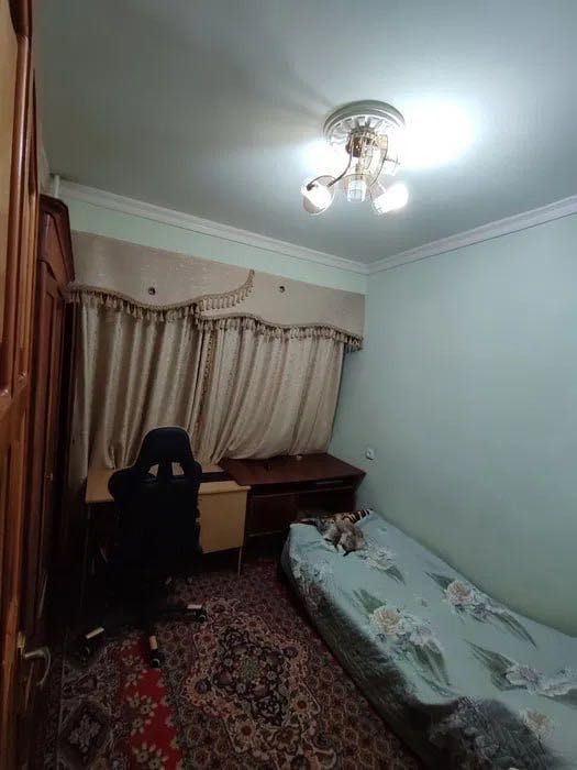 #1986

Яккасарайский район
ор-р МВД "корзинка" и Метро Космонавтов