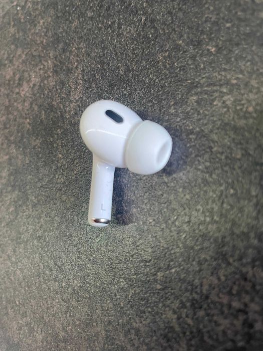 AirPods Pro 2 + husa cadou