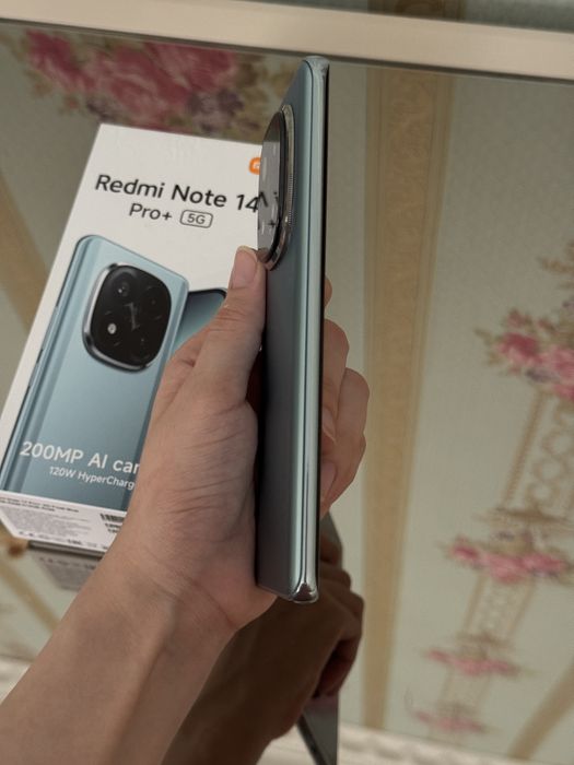 Продам Redmi Note 14 Pro + 512 гб в идельном состоянии