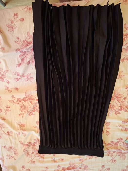 Продавам нова рокля + подарък