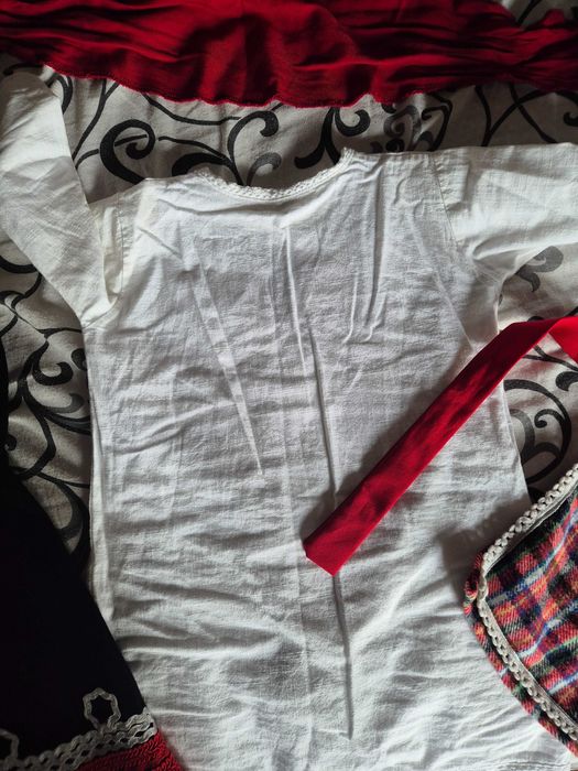 Българска,Родопска носия за дете. От памук и фина вълна