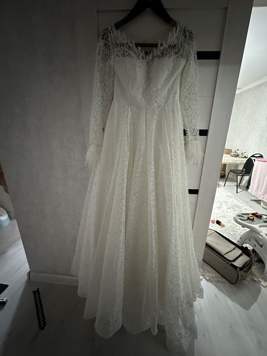 Шикарное Свадебное платье