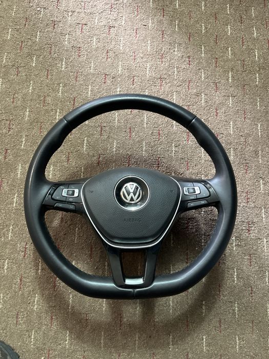 Volan impecabil cu padele volkswagen passat b8 piese dezmembrari