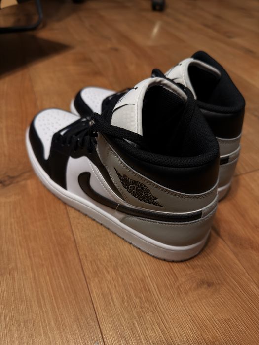 Nike Jordan 1 Mid Grey