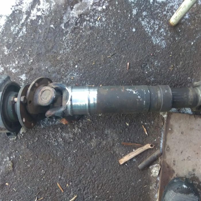 Продам диски, кардан, привода,тяги