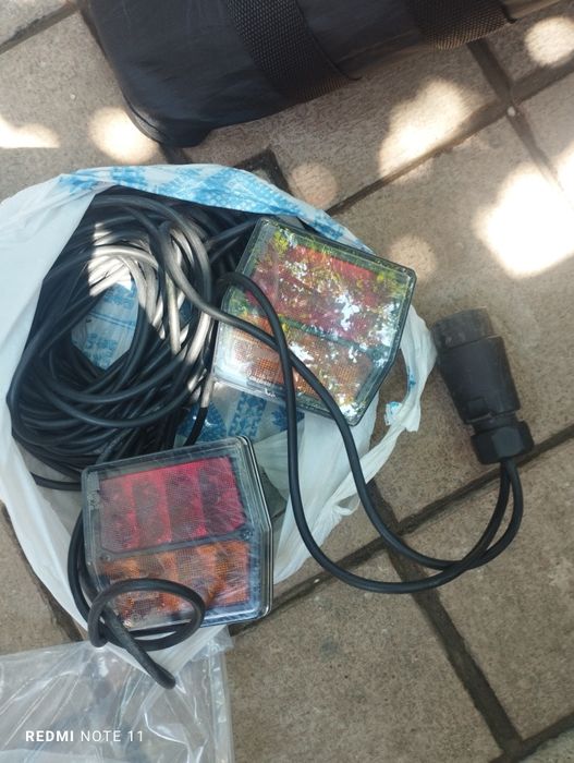 Vând semnalizare detașabilă cu 7 pini