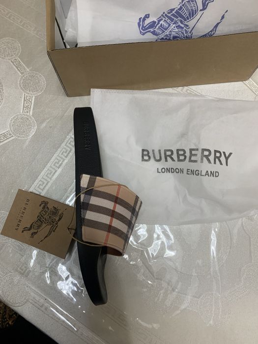 Burberry тапочки tapichka
