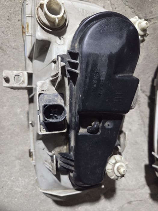 Передние фары гольф 3