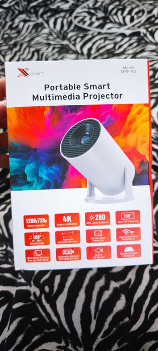 Преносим смарт мултимедиен проектор Xmart MPP-40