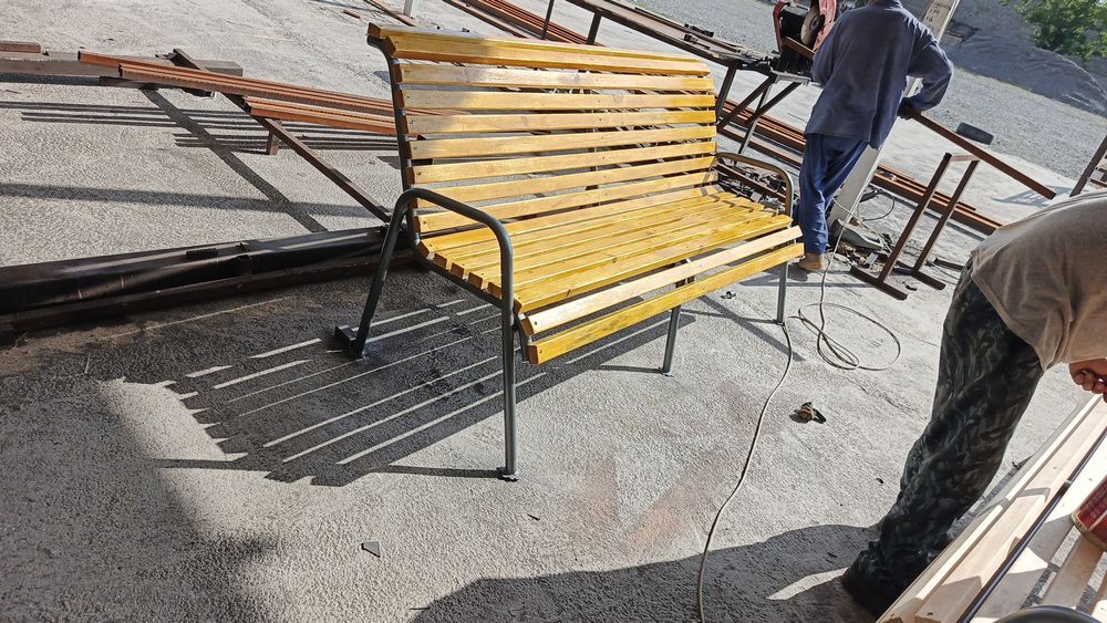 Kachila kreslo oʻrindiq skameyka